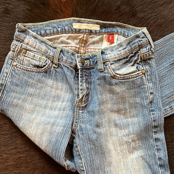 Stetson Capris - Picture 3 of 3